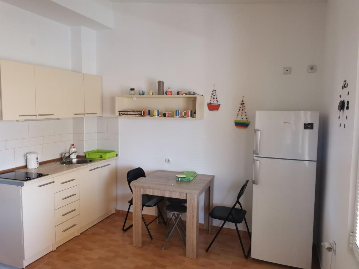 Apartments Montenegrina Улцинь Экстерьер фото